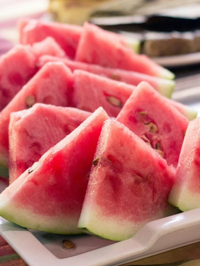 The Fruit That’s Actually More Hydrating Than Watermelon