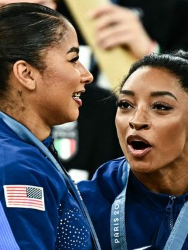 “We saw what you did” – Simone Biles extends support to Jordan Chiles