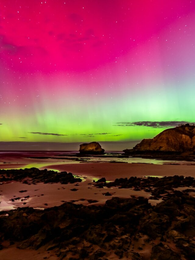 What are the best times of year to see the Northern and Southern Lights