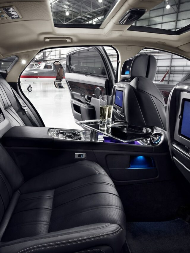 Luxury Car Interiors with Cutting-Edge Entertainment Systems